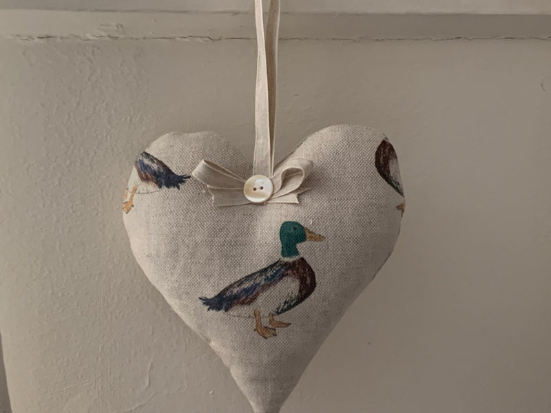 Lavender heart in Daddy Duck by Flohr & Co